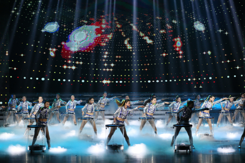 亿万先生MR集团举办职工文艺汇演