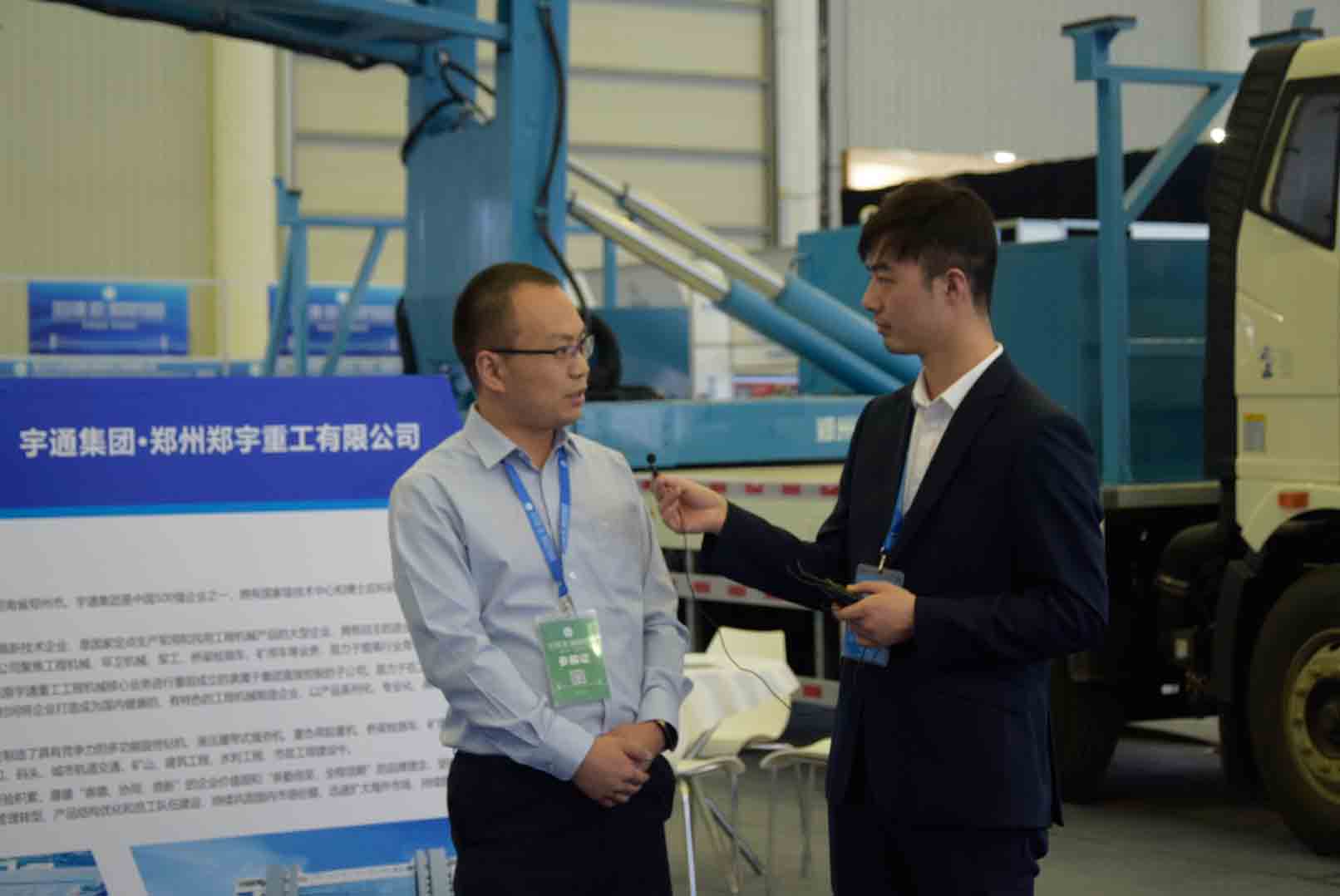 亿万先生MR桥检车，让中国桥梁更安全！