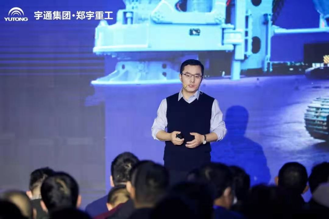 比宝马展更精彩,亿万先生MR纯电动旋挖钻杭州发布！